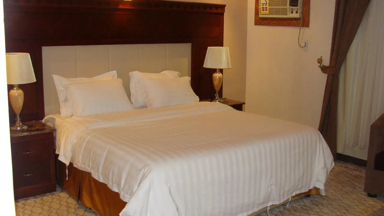Alhayat Wa Almostakbal Aparthotel